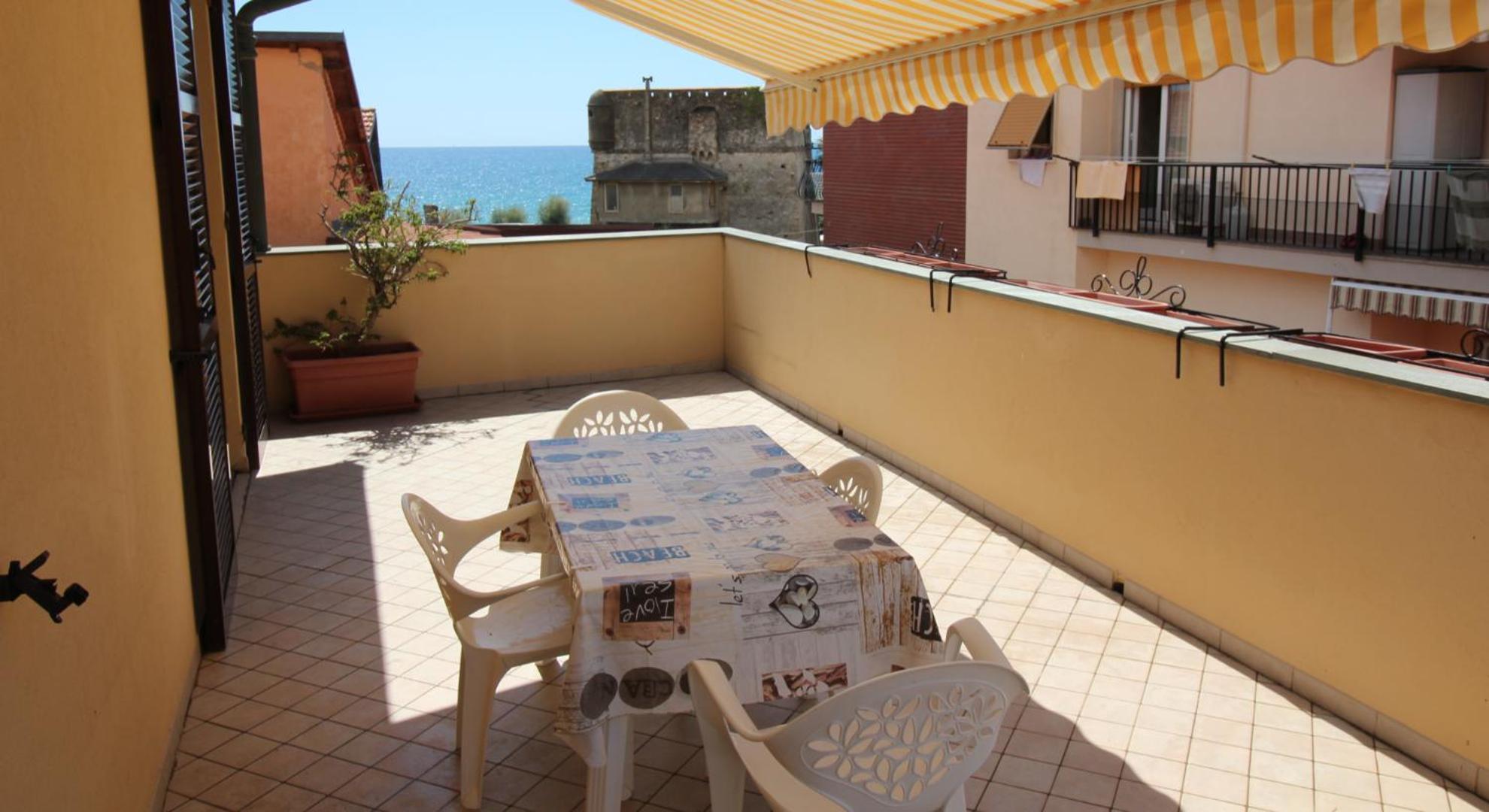 Garibaldi Appartamenti Riva Ligure Exteriér fotografie